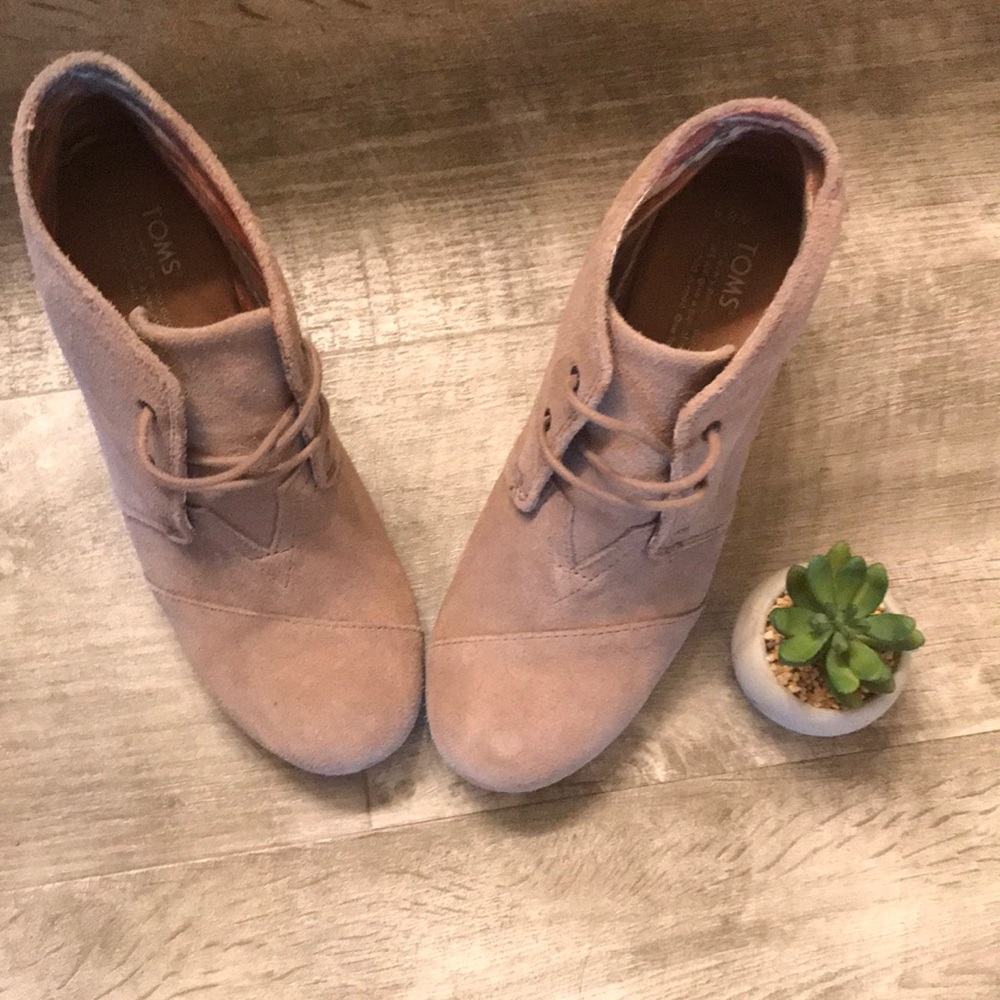 Toms booties